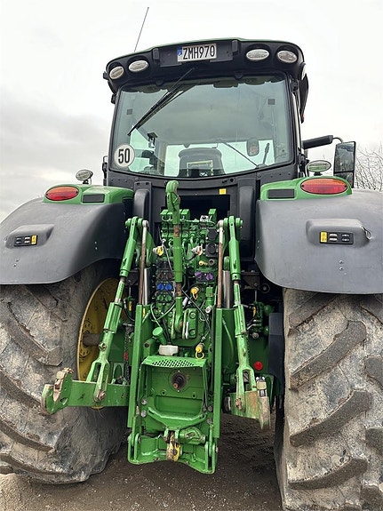 John Deere 6250R 6 of 8
