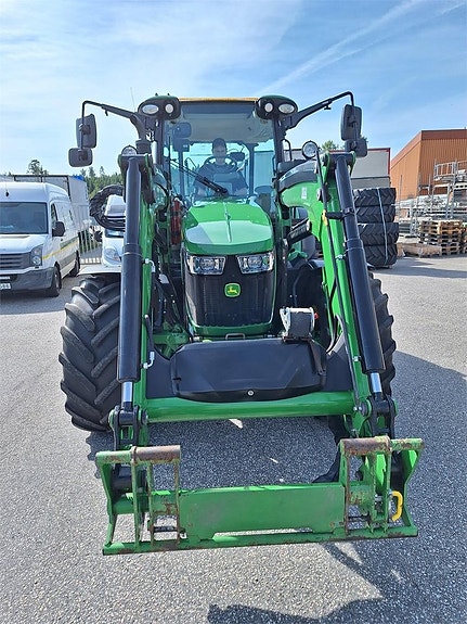 John Deere 5125R TRAKTOR 2 of 6