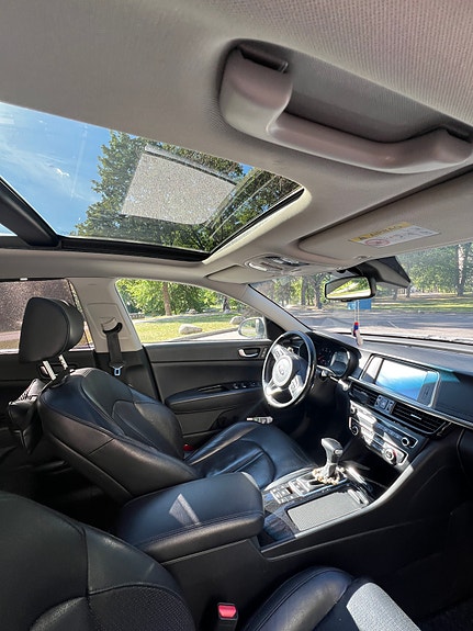 Kia Optima 8 of 8