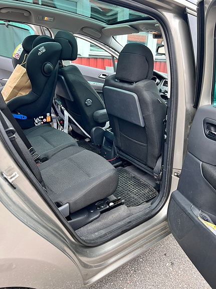 Peugeot 5008 9 of 11