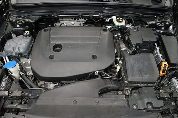 Volvo XC40 10 of 18