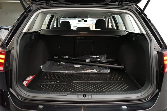 Volkswagen Golf Alltrack 8 of 15