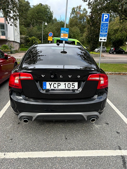Volvo S60 5 of 7