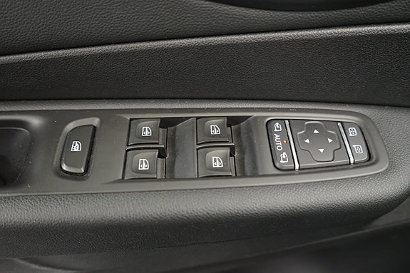 Renault Captur 9 of 12