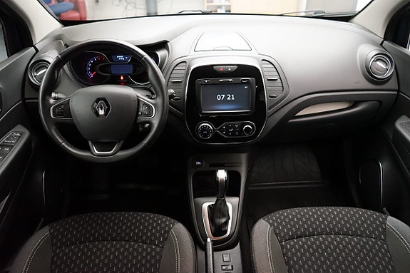 Renault Captur 6 of 12