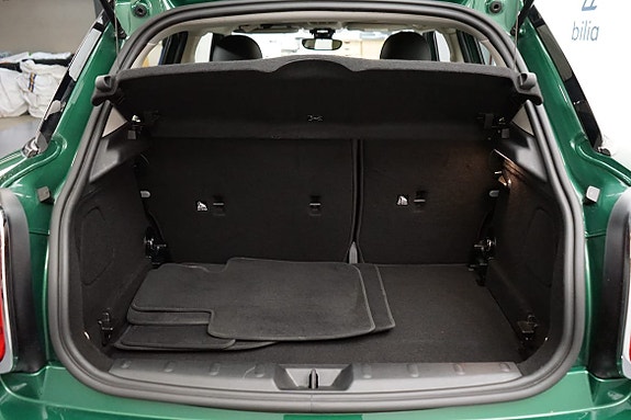 MINI Cooper S 7 of 14