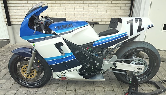 Yamaha Fz 750 2 of 7