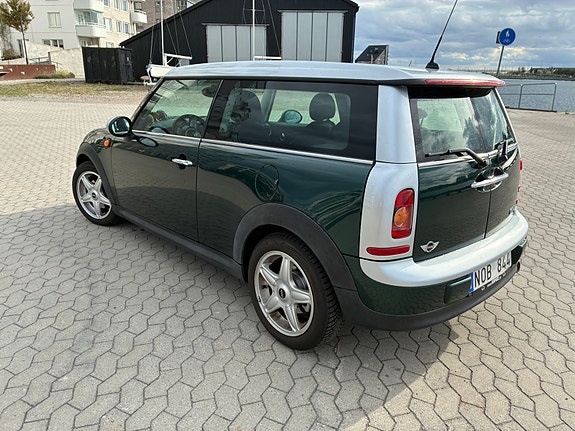 MINI Cooper 6 of 12