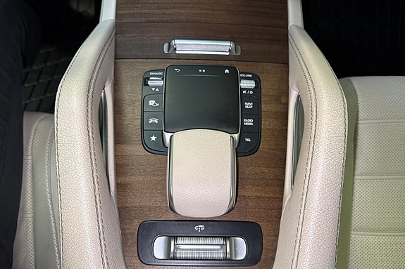 Mercedes-Benz GLE350 de 10 of 18