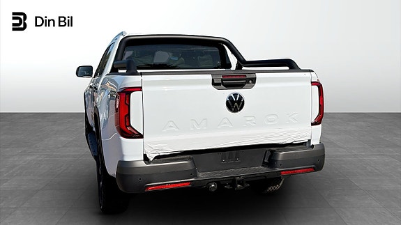 Volkswagen Amarok 5 of 12