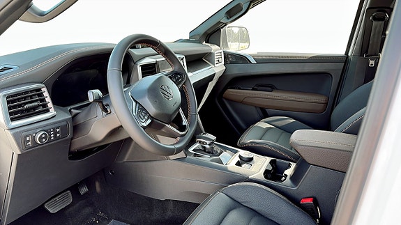 Volkswagen Amarok 7 of 12