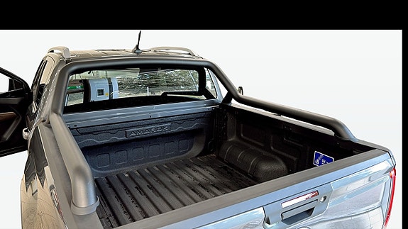 Volkswagen Amarok 12 of 12