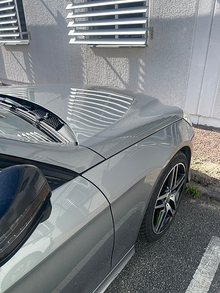 Mercedes-Benz E220 7 of 8