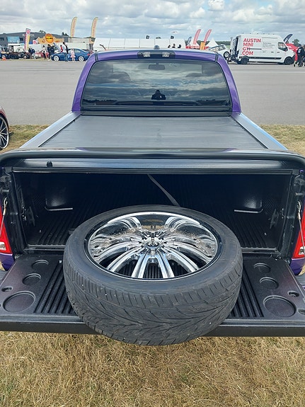Dodge RAM SRT-10 6 of 11