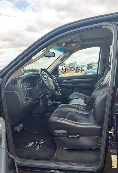 Dodge RAM SRT-10 8 of 11