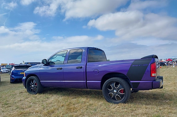 Dodge RAM SRT-10 4 of 11