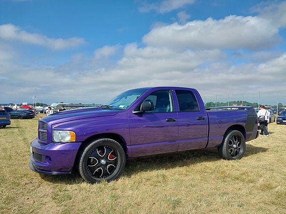 Dodge RAM SRT-10 3 of 11