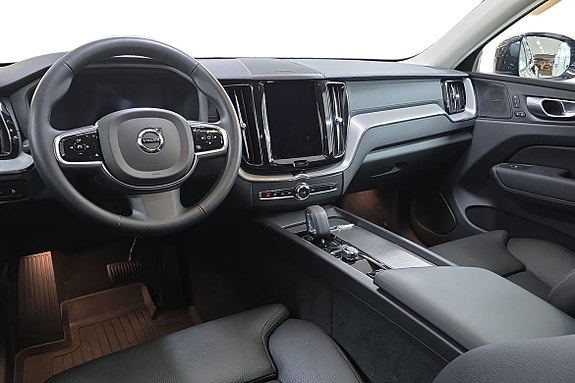 Volvo XC60 4 of 30