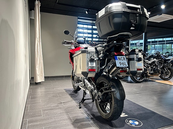 Triumph Tiger 1200 GT PRO/3st väskor/898 mil 11 of 16