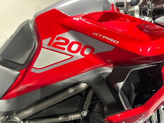 Triumph Tiger 1200 GT PRO/3st väskor/898 mil 3 of 16