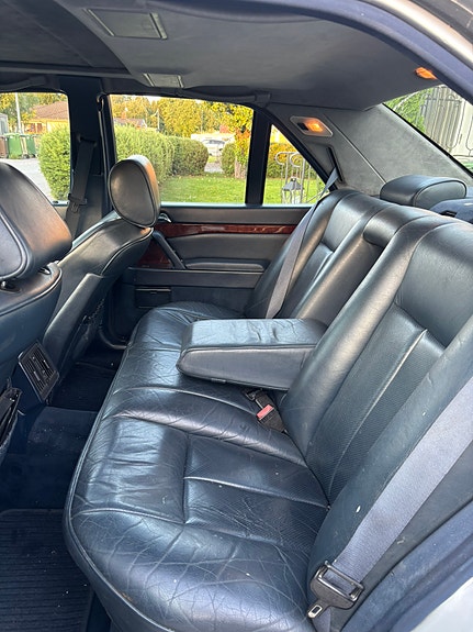 Mercedes-Benz S350 6 of 6