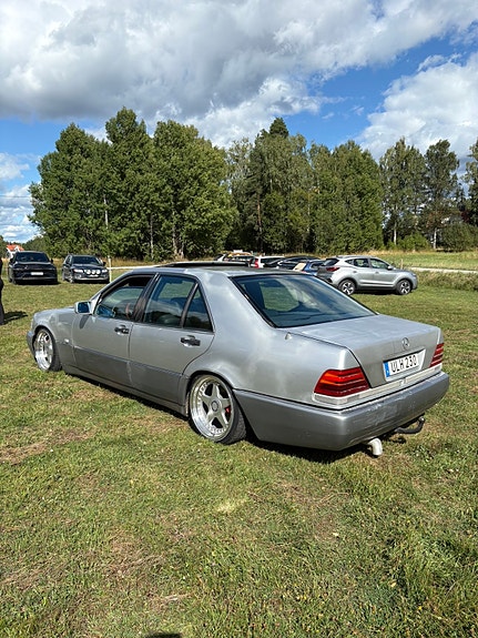 Mercedes-Benz S350 4 of 6