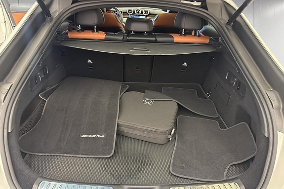 Mercedes-Benz GLC300 de 17 of 24