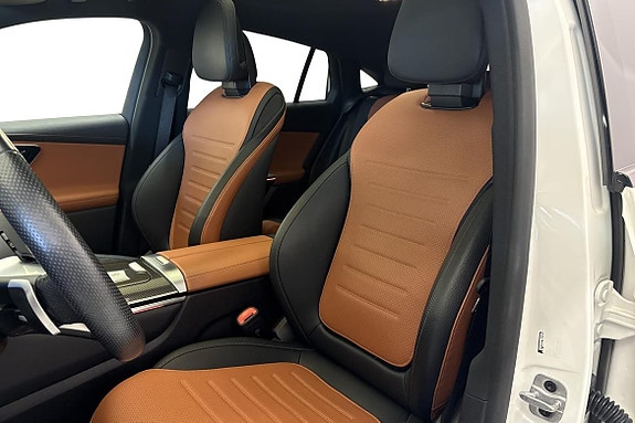 Mercedes-Benz GLC300 de 12 of 24