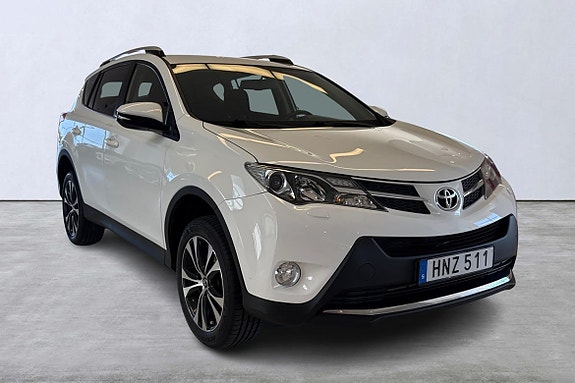 Toyota RAV4 6 of 14