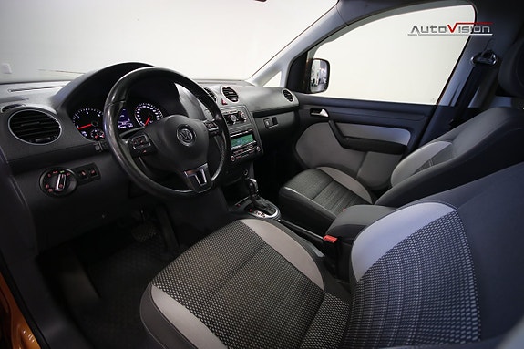 Volkswagen Caddy Cross 9 of 22