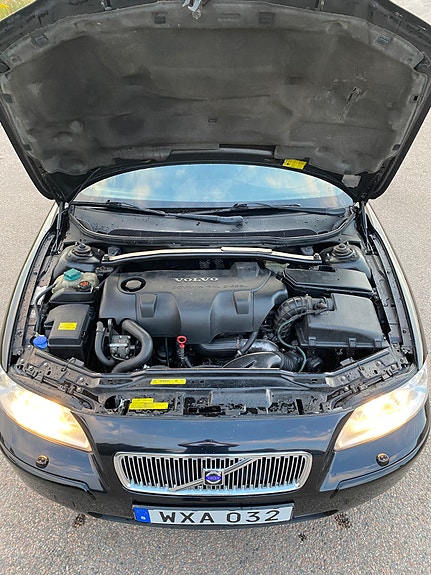 Volvo V70 8 of 8
