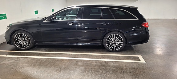 Mercedes-Benz E220 d 5 of 19