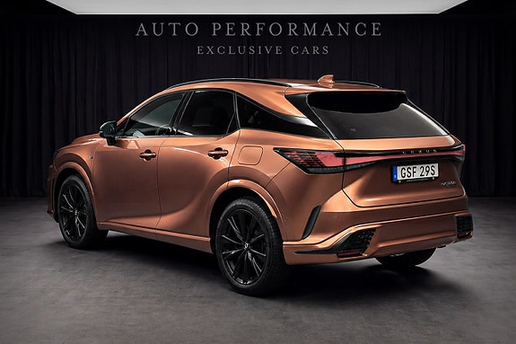 Lexus RX500h 3 of 13