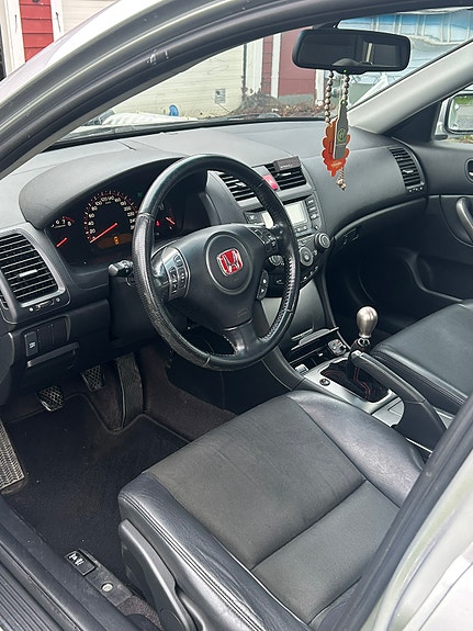 Honda Accord 7 of 8