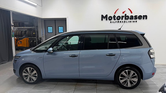 Citroen Grand C4 Picasso 2 of 18