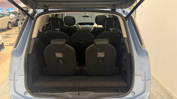 Citroen Grand C4 Picasso 7 of 18