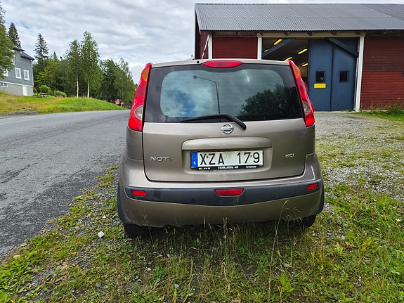 Nissan Note 3 of 7