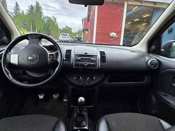 Nissan Note 5 of 7