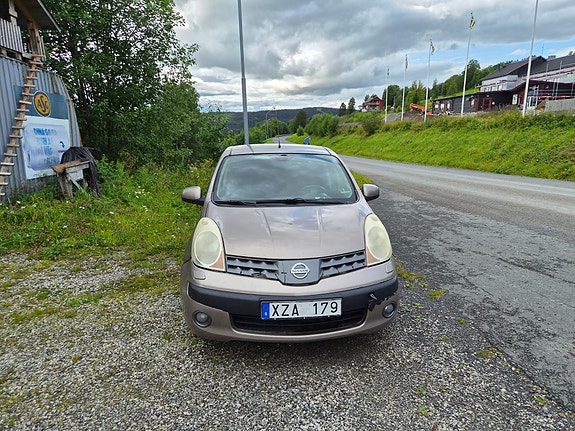 Nissan Note 4 of 7
