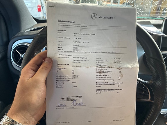 Mercedes-Benz X250 d 23 of 30