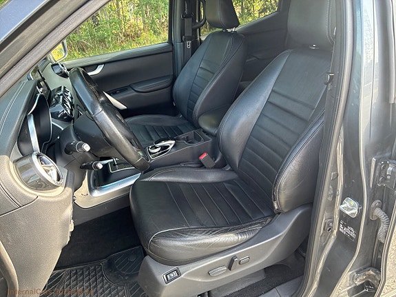 Mercedes-Benz X250 d 17 of 30