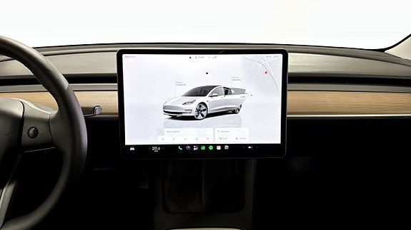 Tesla Model 3 12 of 13