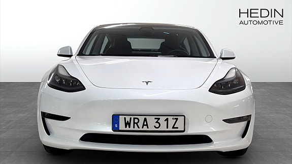 Tesla Model 3 8 of 13