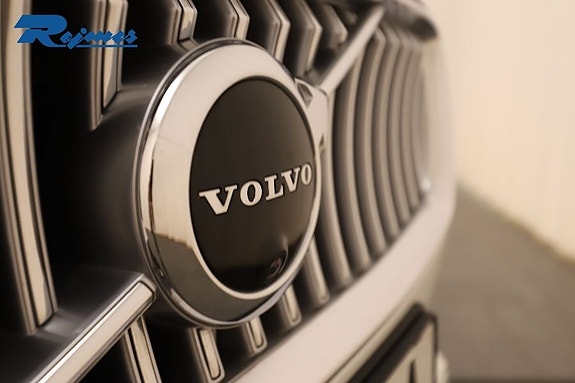 Volvo XC90 20 of 30