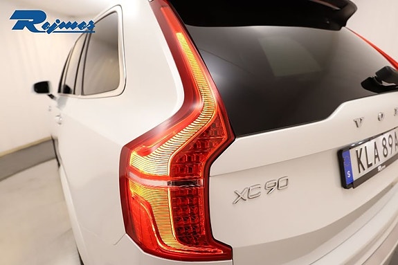 Volvo XC90 19 of 30