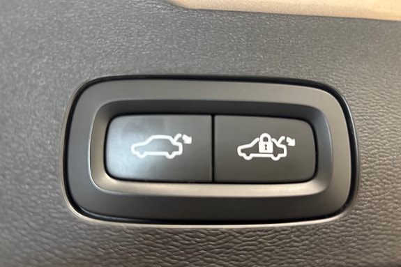 Volvo V60 20 of 27