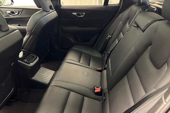 Volvo V60 12 of 27