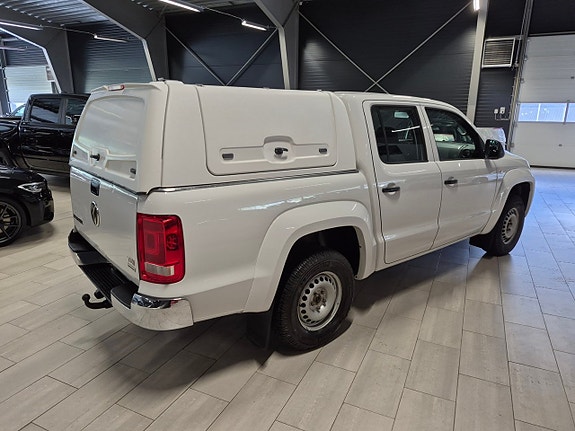 Volkswagen Amarok 10 of 11