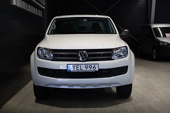 Volkswagen Amarok 2 of 11