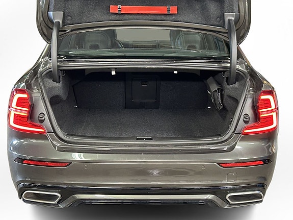 Volvo S60 12 of 14